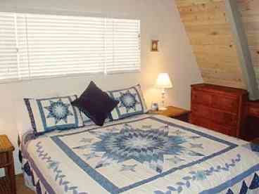 Wake up in a great big CA king bed to a beautiful morning view of the lake