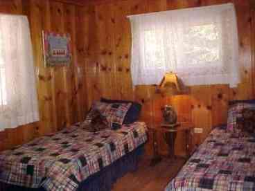 Kids bunk room with sleeping for three, tv, vcr and dvd player