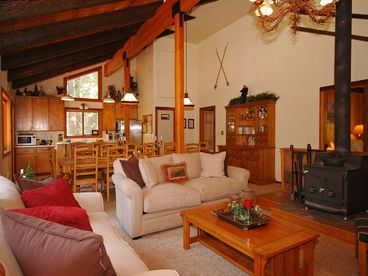 Large great room floorplan keeps the conversation going!