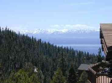View from the patio to the Lake