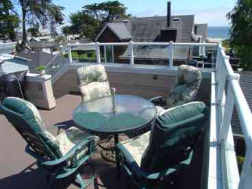 Upstairs Deck