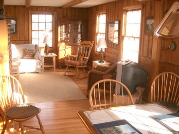 looking from dining into living