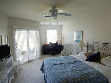 Master Suite has KING Bed, Desk, Cable TV, large bath with double sinks and walk-in shower as well as view of the Intracoastal Waterway