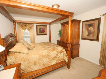 The Opulent Gold Master suite