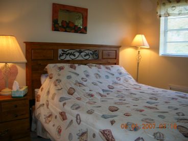 Queen size bed
