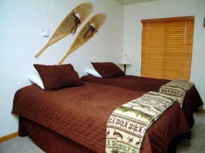 2ND Bedroom 
Beds can be made up as a Euro King