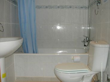 Bathroom 2 ensuite