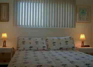Spacious & Comfortable Queen Bedroom