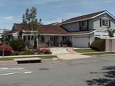 House w/Pool& Spa between Disneyland and Huntington Beach