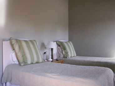 Guest bedroom
