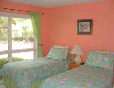 Guest bedroom