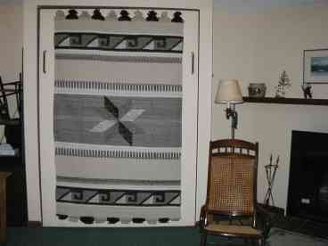 Murphy Bed (up)