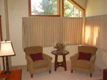 Master Suite Sitting Area