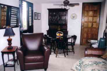 Photo 2-- Dining & Entry