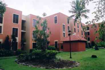 Photo 6-Courtyard
