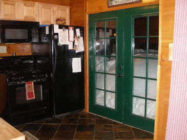 New updated kitchen fully stocked with Coffee maker, Coffee, Juicer, Toaster, full range of spices, flour, sugar etc for baking. All new appliances. Cook a great meal for your family on the Holidays or romantic meal for your sweetie