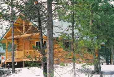 Lodging, Log Cabin,  Whitefish, Montana