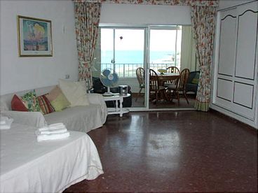 Living area & terrace