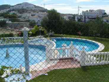 Communal Pool: Two minutes away is the large communal pool with a small pool for younger children. 
