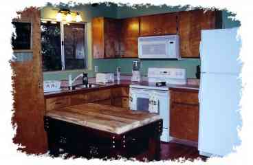 Fully equipped with pots/pans, dishes, wine glasses, coffee maker,pro coffee maker(for large parties), smoothie machine, microwave, stove, picnic basket & much more!