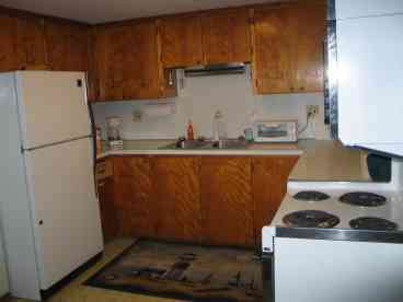3 Bedroom cottage kitchen