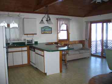 1 Bedroom cottage kitchen/living area