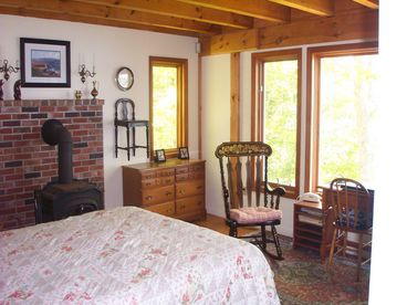 Master Bedroom with queen sized bed