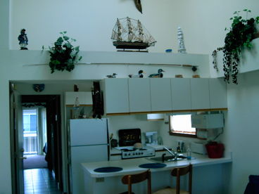 GALLEY KITCHEN
