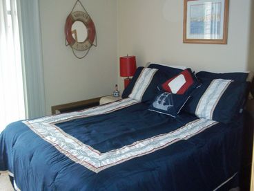 QUEEN SIZE BED