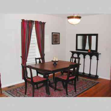 DiningRoom1