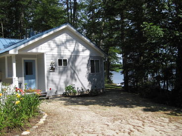 Bella Cottage on Hancock Pond