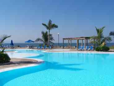 View from pool towards ocean