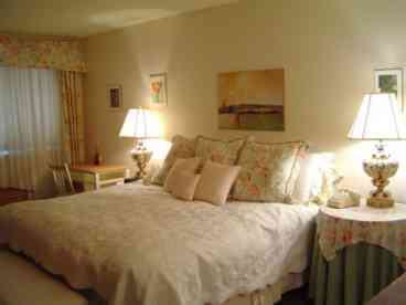 MASTER BEDROOM - UNIT C