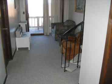 Dowstairs hallway