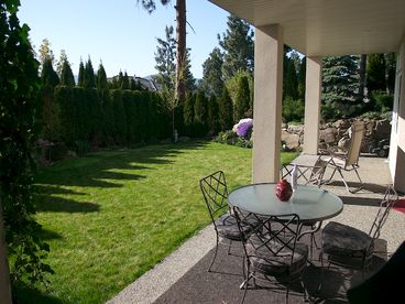 Private Patio and Back Yard