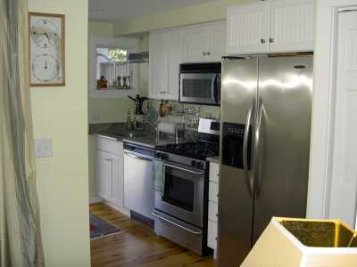 Westville Cottage-West End Luxury & Pet Friendly