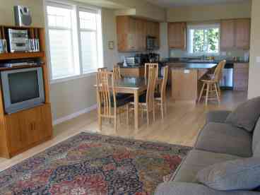 Living/Dining Rooms