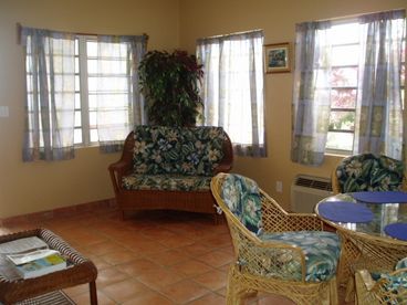 Living Room Looking Toward Beach Area