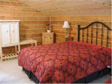 Loft queen bed