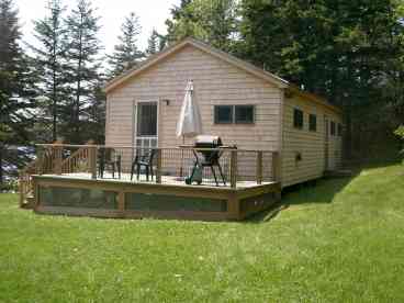 The Dow Road Waterfront Cottage