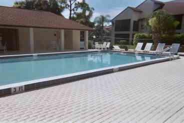Pool 2