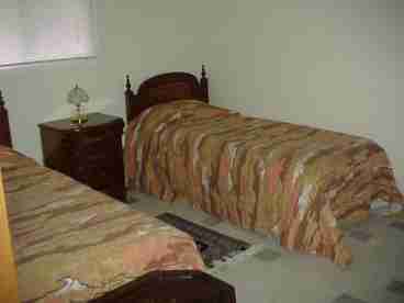 Bedroom can be configured as 2 twin or 1 King