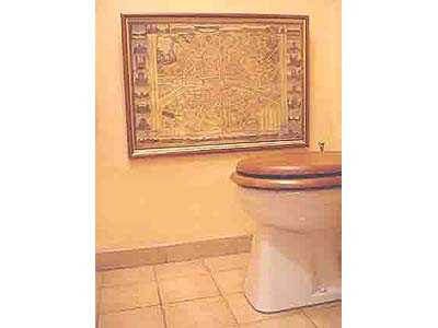 Seperate toilet