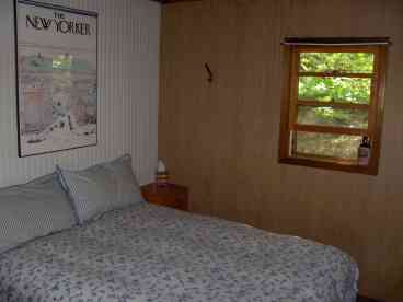 Guest Bedroom - Queen