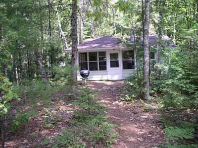 Cabin on Three Lakes Chain of Lakes