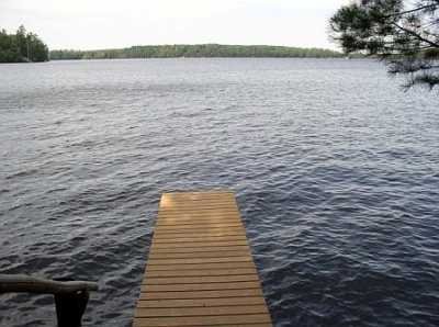 Cabin on Three Lakes Chain of Lakes