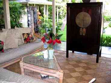 The livingroom is the main room of the house.  It is open to the central courtyard allowing ocean breezes to flow throughout.