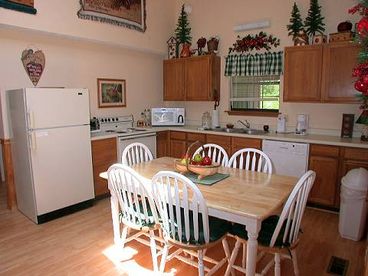 Fully equipped kitchen ready to help you make a snack or a meal.