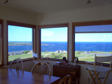 Vacation Beach House Rental :Families, Retreats - Amazing Ocean Views Sleeps 12