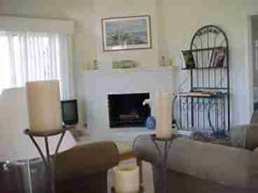 Large living,kitchen